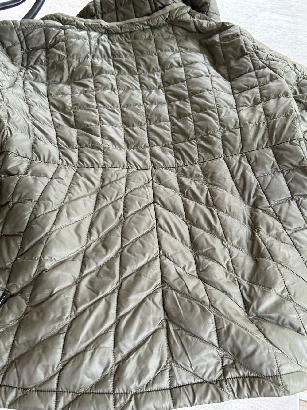 The North Face Olive Quilted Hooded Puffer Jacket - Picture 6 of 7
